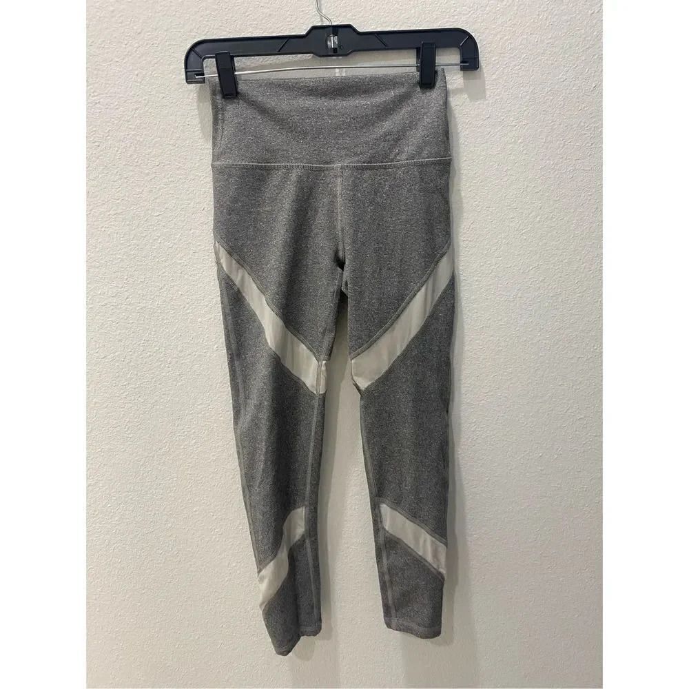 Aerie Gray Cropped Leggings with White Mesh Size Small